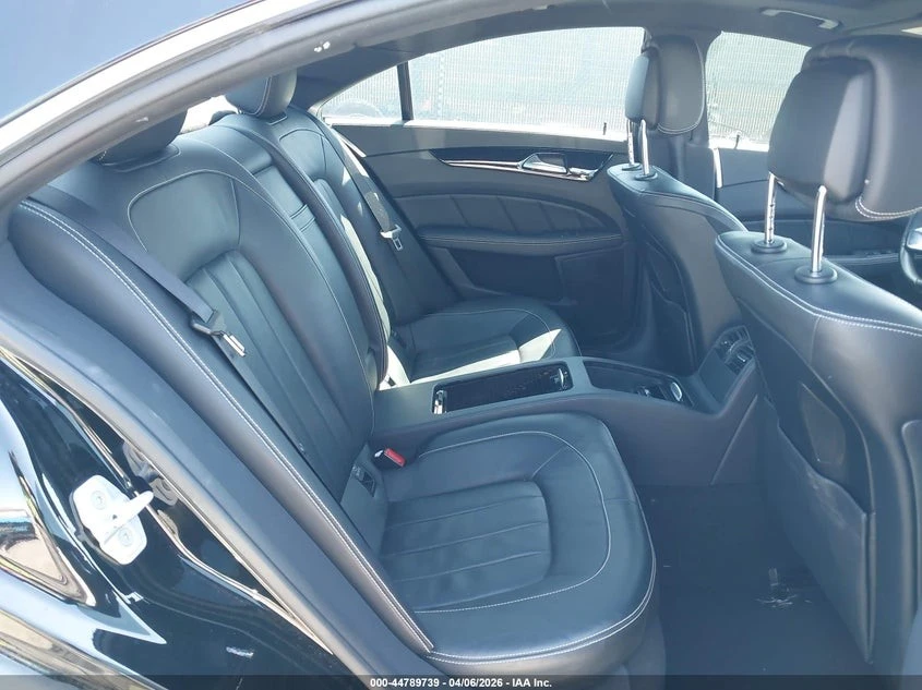 Mercedes-Benz CLS, снимка 13 - Автомобили и джипове - 54371485