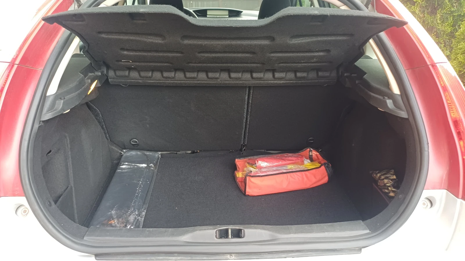 Citroen C4, снимка 13 - Автомобили и джипове - 54660189
