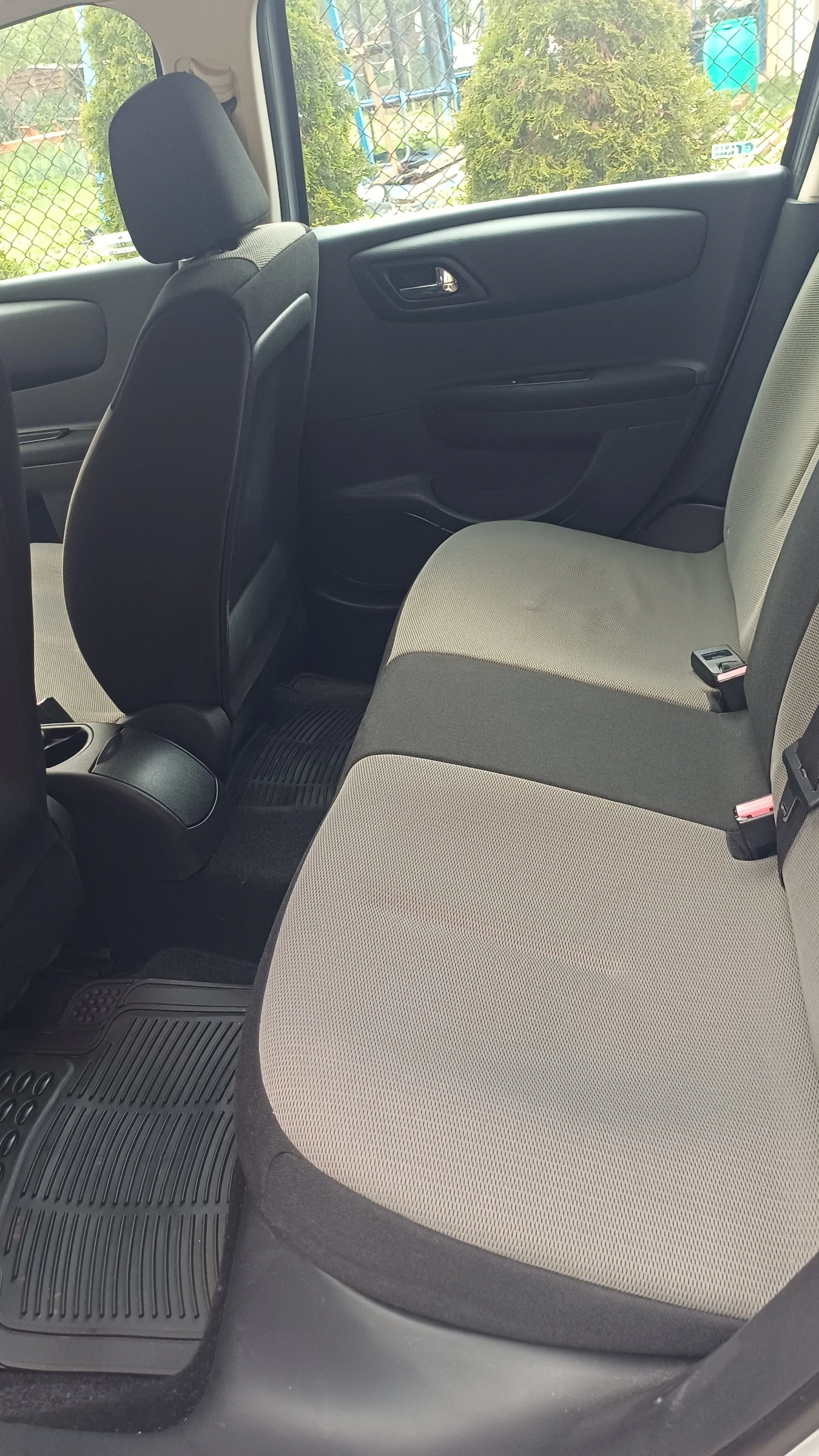 Citroen C4, снимка 7 - Автомобили и джипове - 54660189