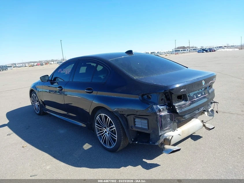 BMW 540 3.0l I xDrive, снимка 3 - Автомобили и джипове - 54756095