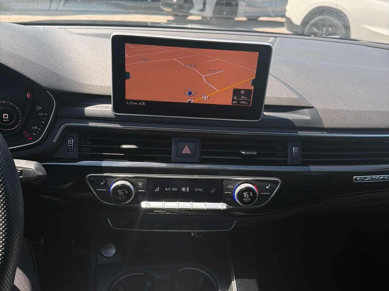 Audi A5 Progressiv * КЛИП НА МОТОРА * ОТ ПРЕДСТАВИТЕЛСТВО, снимка 9 - Автомобили и джипове - 54774745