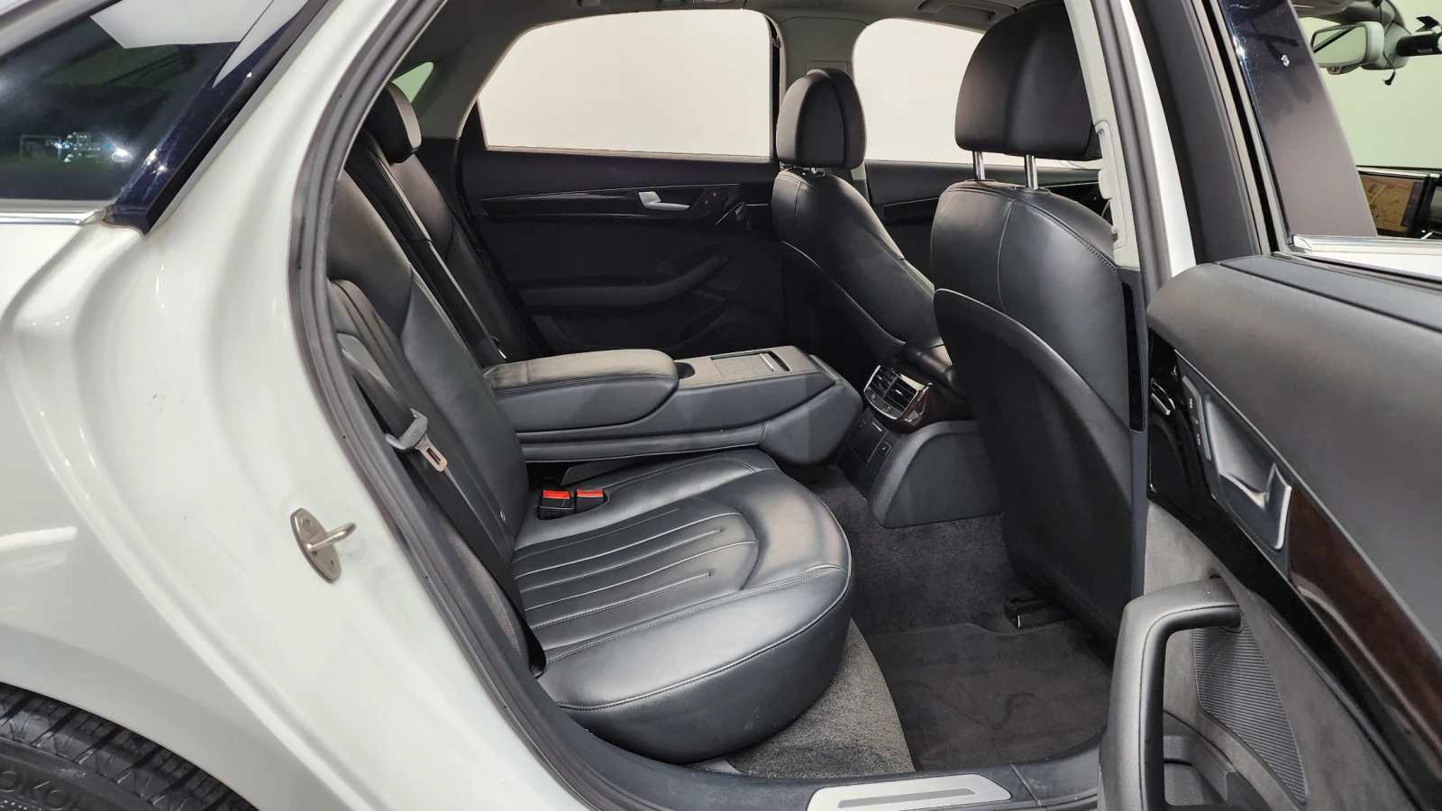 Audi A8 3.0 TDI Quattro, снимка 10 - Автомобили и джипове - 54909969