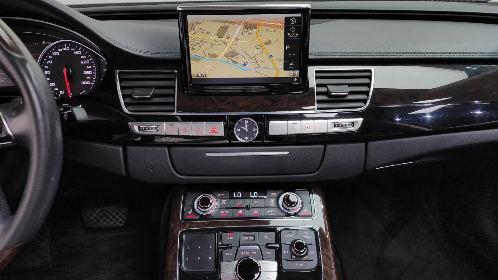 Audi A8 3.0 TDI Quattro, снимка 11 - Автомобили и джипове - 54909969