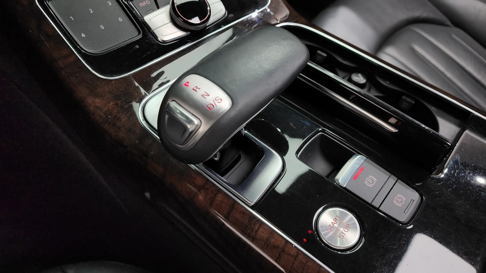 Audi A8 3.0 TDI Quattro, снимка 8 - Автомобили и джипове - 54909969