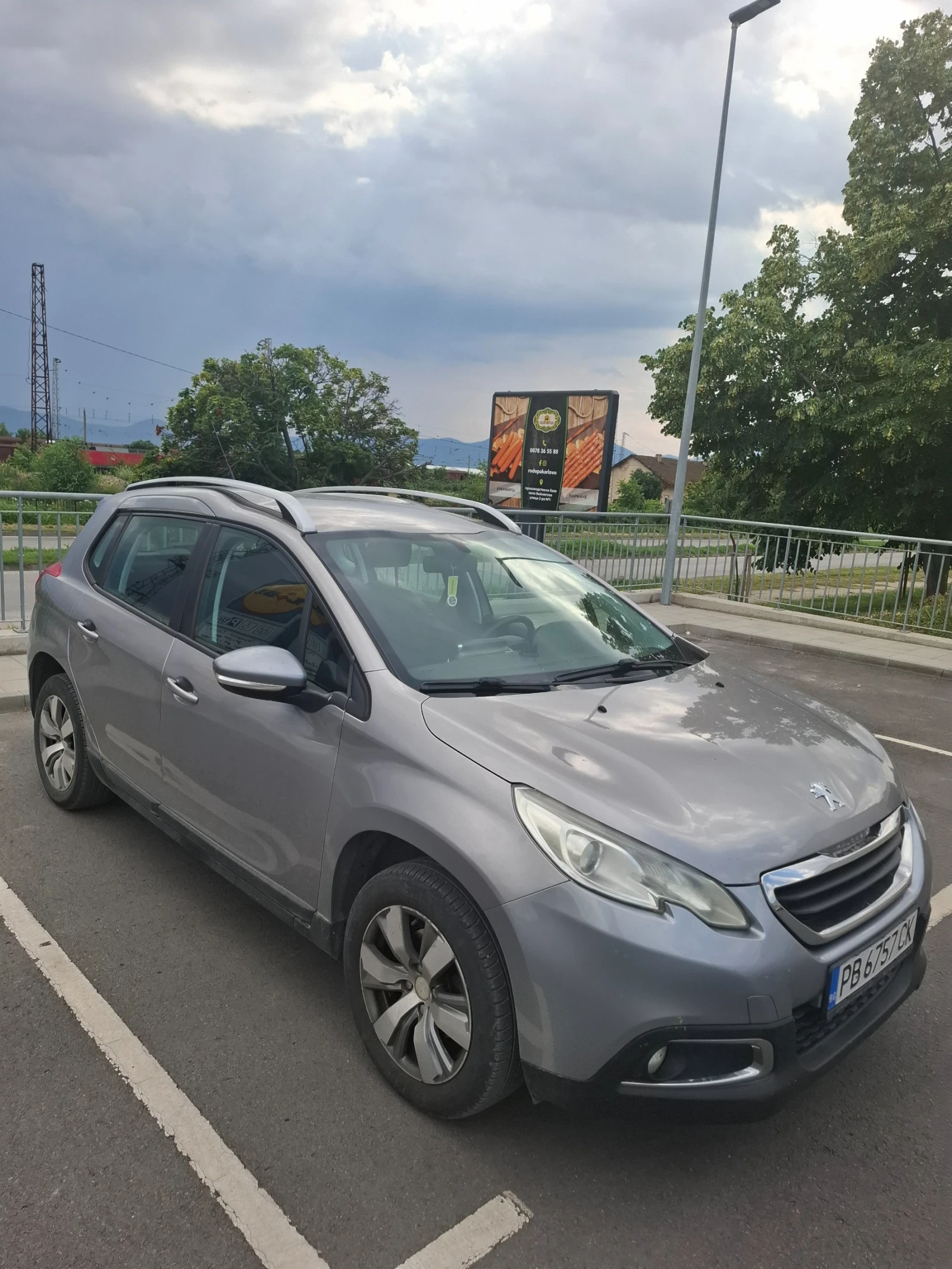 Peugeot 2008, снимка 3 - Автомобили и джипове - 55003539