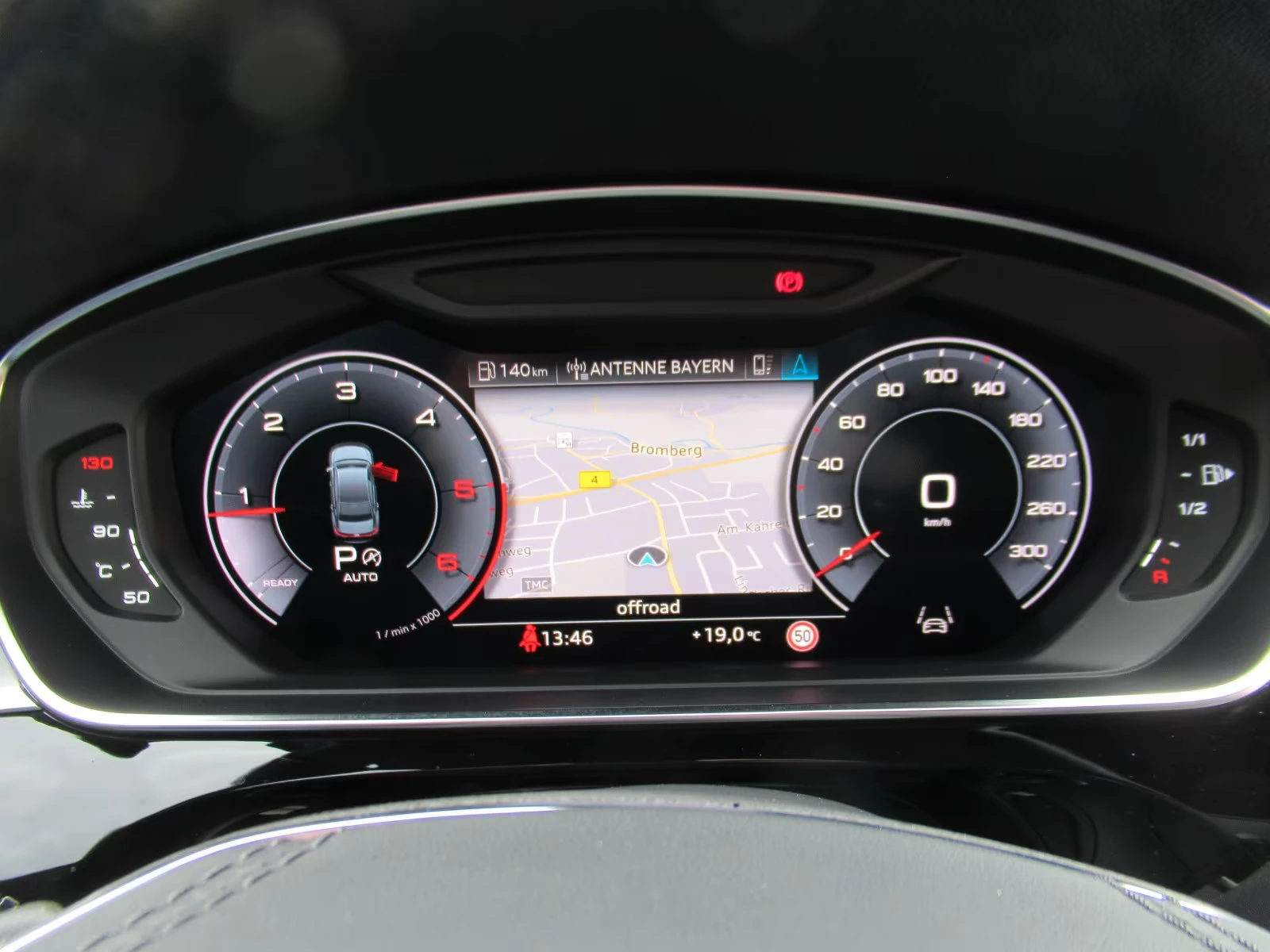 Audi A8 50TDI/286HP/MASSAGE/AHK/PANO/HUD/MEMO/B&O/465q | Mobile.bg � ����������� 10