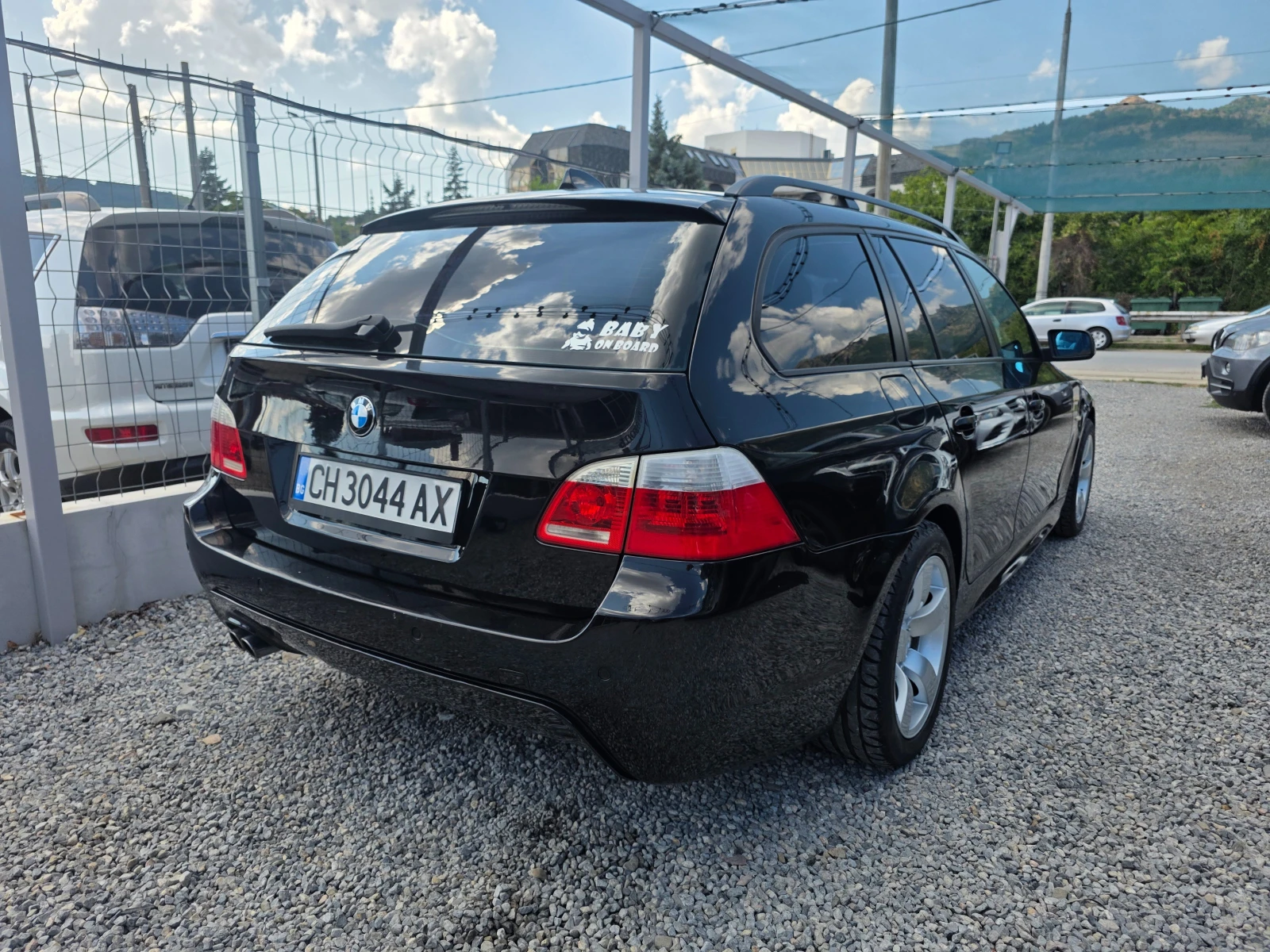 BMW 525 2.5 M PAKET.GPL XDRIVE НАПЪЛНО ОБСЛУЖЕН , снимка 5 - Автомобили и джипове - 55294310