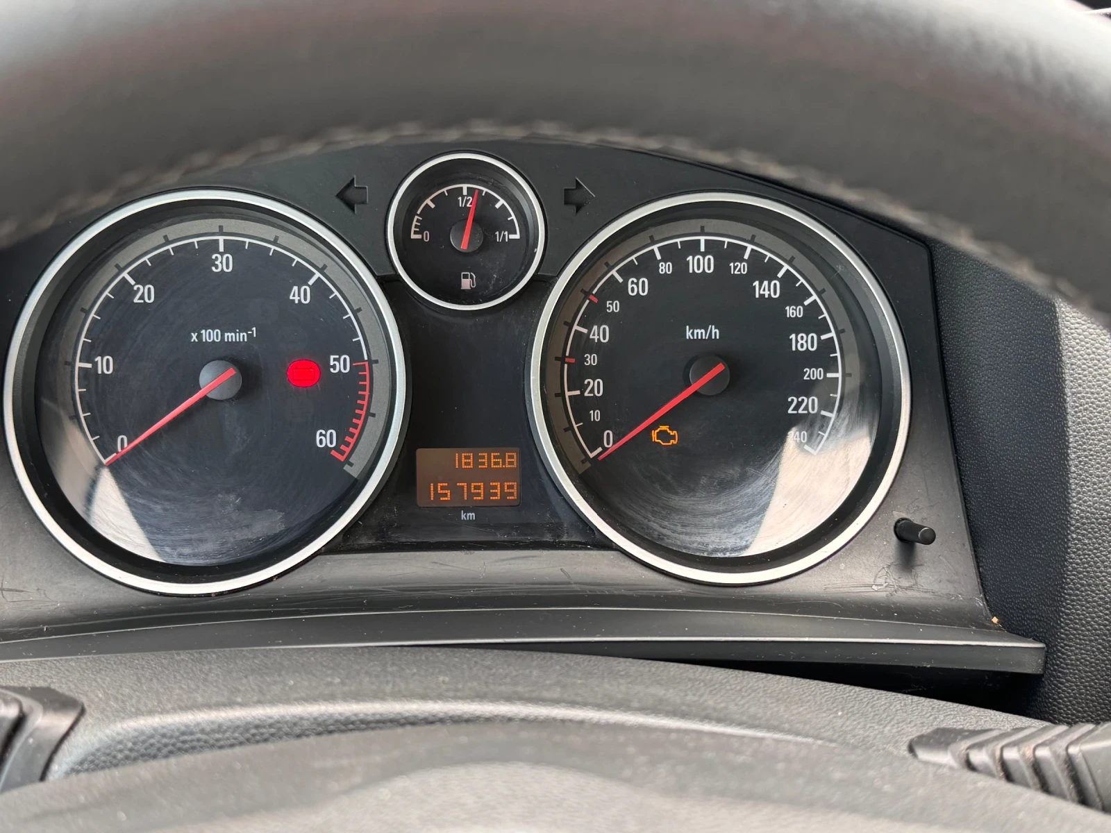 Opel Zafira, снимка 6 - Автомобили и джипове - 55417302
