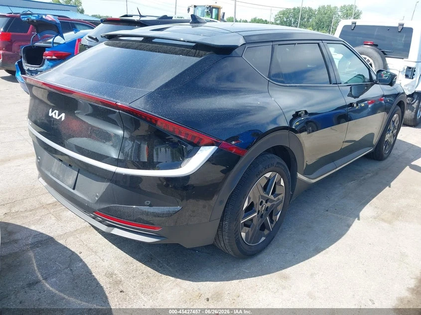Kia EV6 Light Long Range Awd, снимка 4 - Автомобили и джипове - 55452616