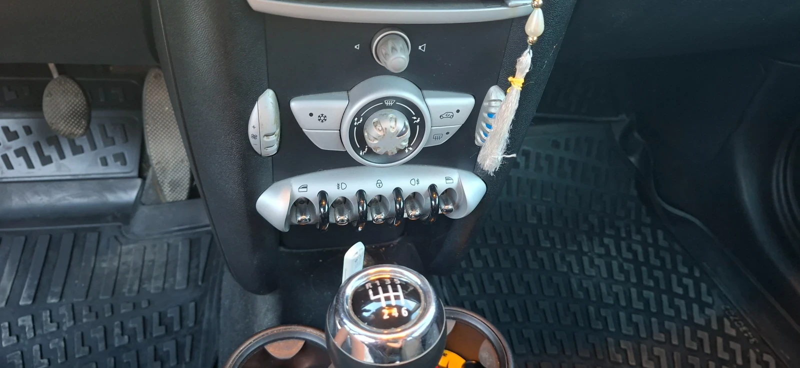 Mini Cooper R56, снимка 5 - Автомобили и джипове - 55810953