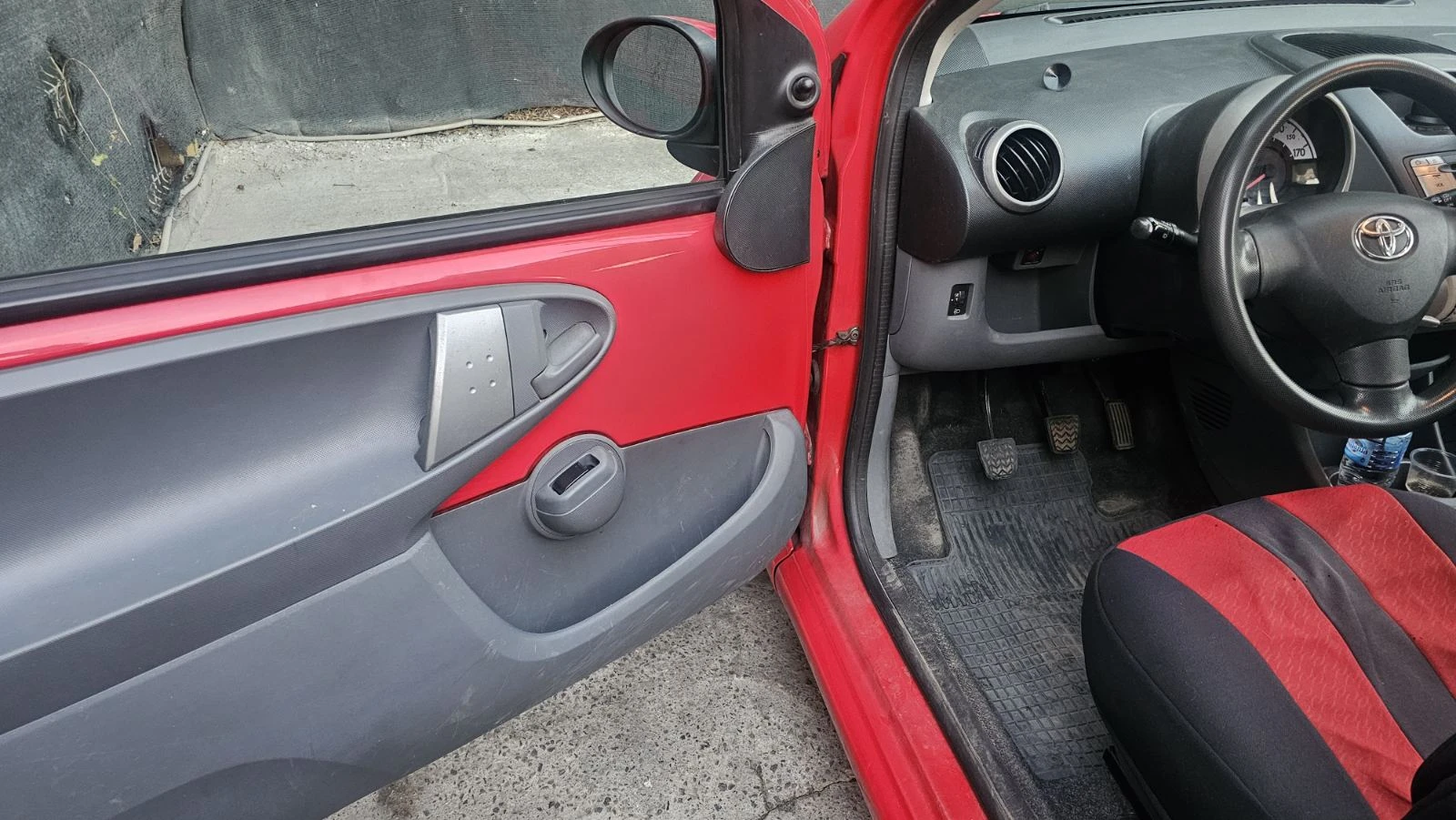 Toyota Aygo 1.0 I, снимка 14 - Автомобили и джипове - 56134992