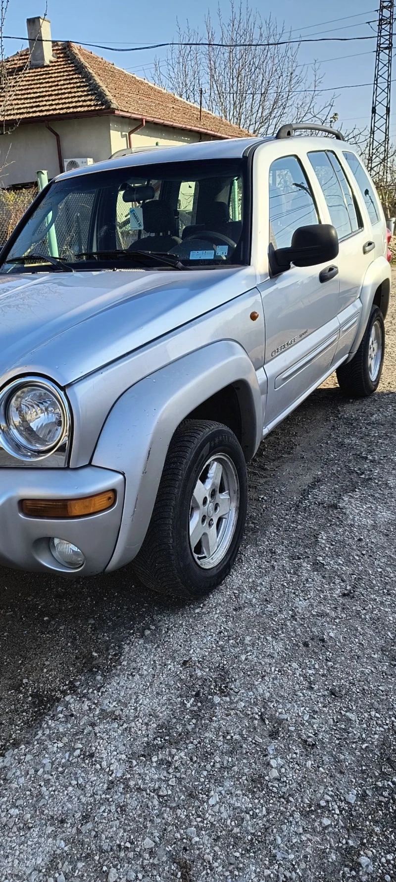 Jeep Cherokee, снимка 8 - Автомобили и джипове - 48649410