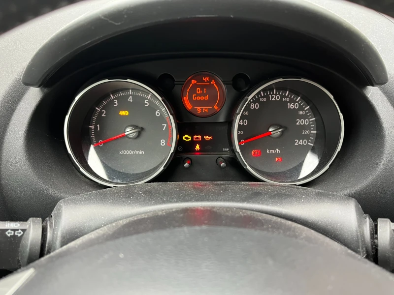 Nissan Qashqai 2.0 БЕНЗИН , 141к.с, снимка 12 - Автомобили и джипове - 48954660