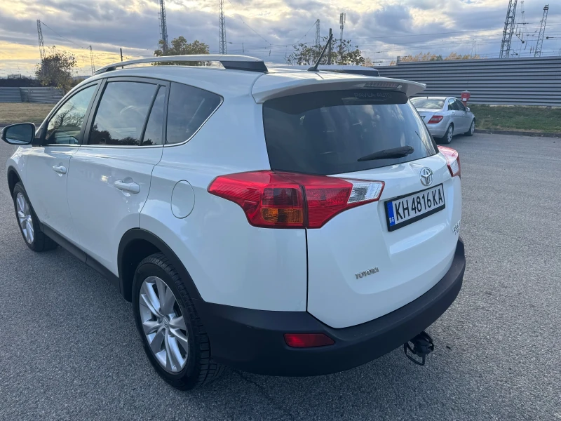Toyota Rav4 2.2 D4D AWD, снимка 7 - Автомобили и джипове - 51582203