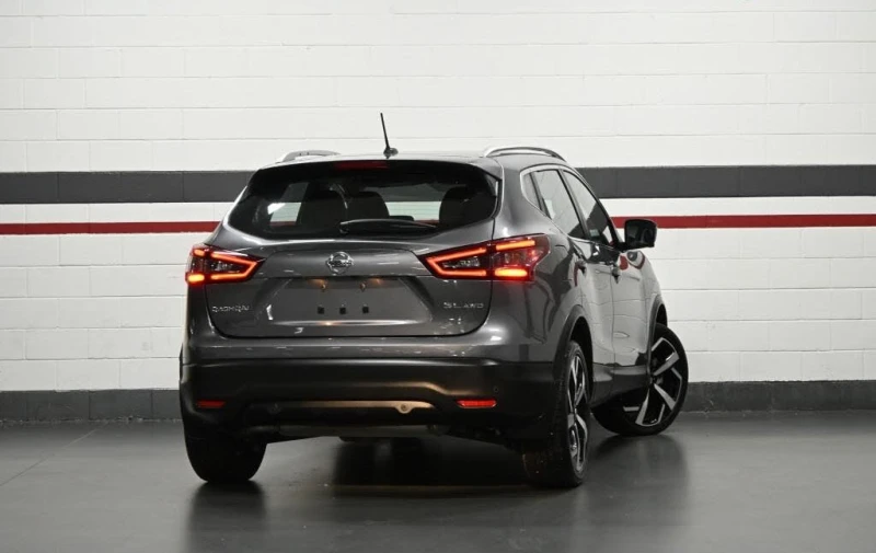 Nissan Qashqai SL* AWD* АвтоКредит* (ЦЕНА ДО БГ), снимка 2 - Автомобили и джипове - 53263013