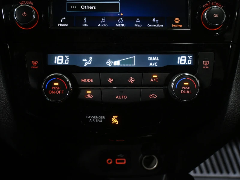 Nissan Qashqai SL* AWD* АвтоКредит* (ЦЕНА ДО БГ), снимка 12 - Автомобили и джипове - 53263013