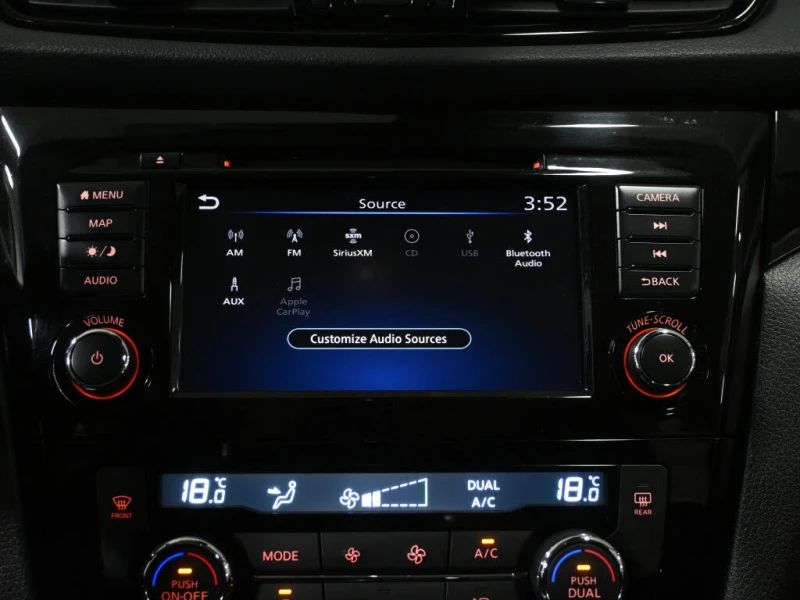 Nissan Qashqai SL* AWD* АвтоКредит* (ЦЕНА ДО БГ), снимка 10 - Автомобили и джипове - 53263013