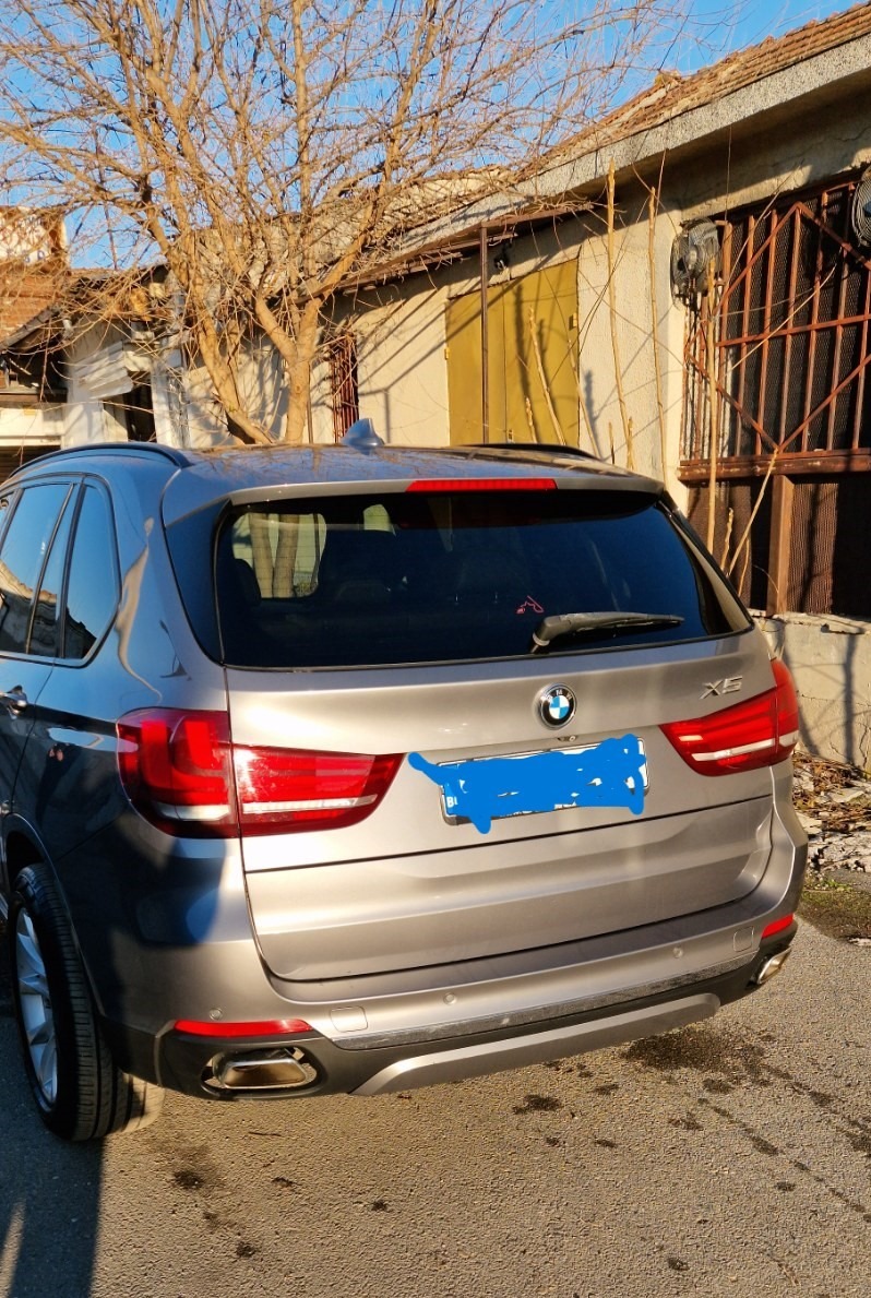 BMW X5 40D, снимка 4 - Автомобили и джипове - 46695279