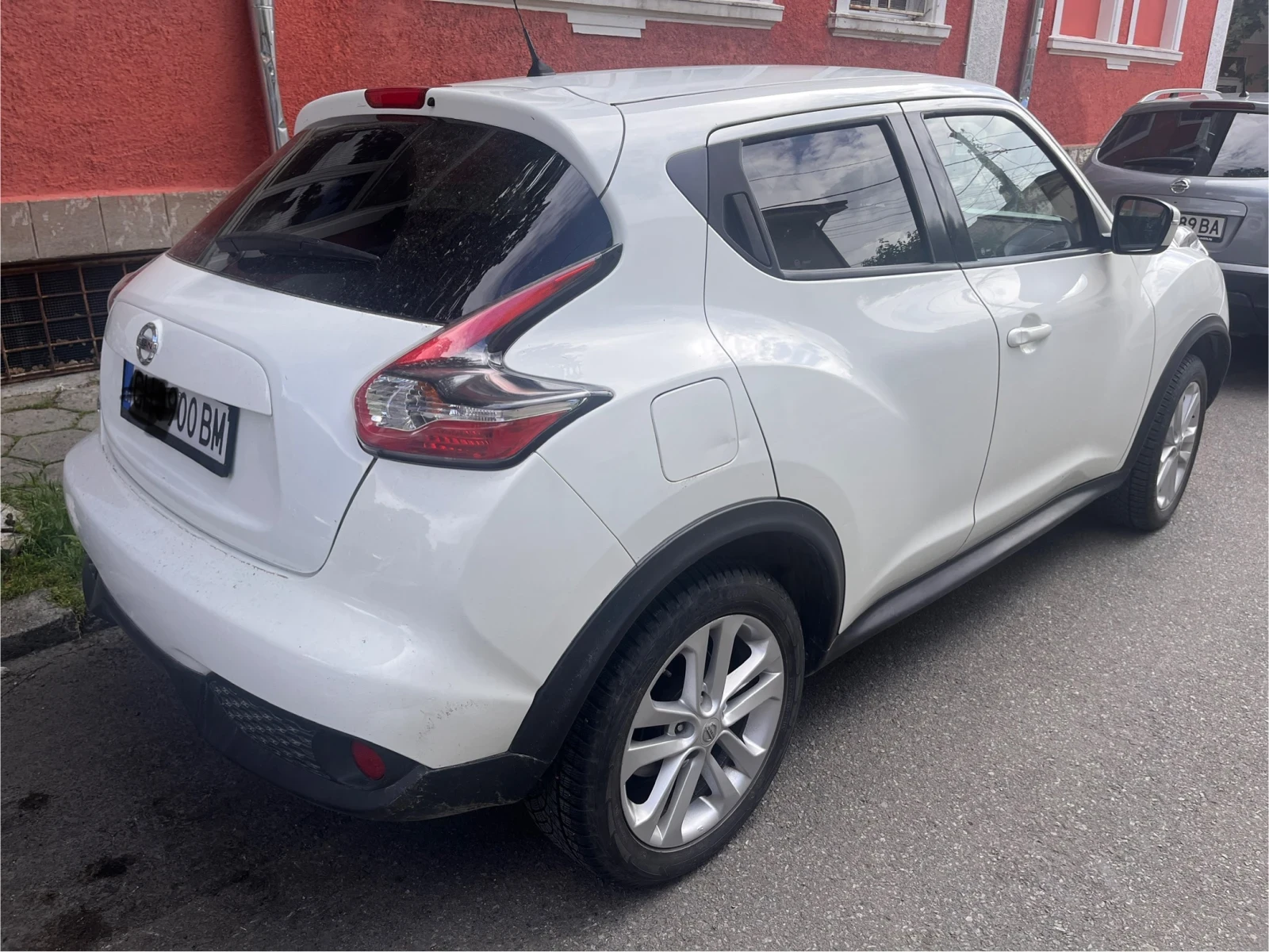 Nissan Juke 1.6 бен/ газ (без турбо) - изображение 2