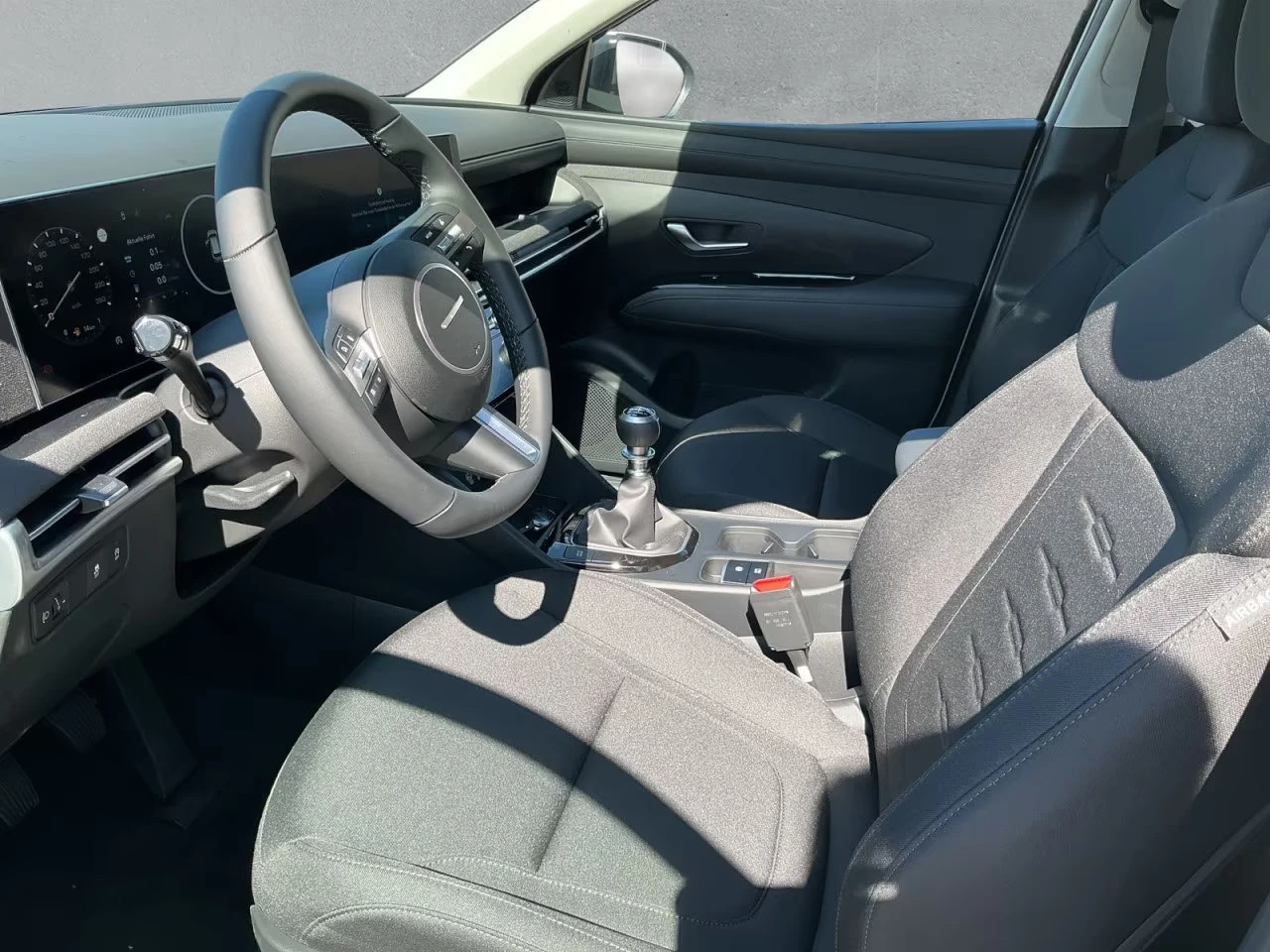 Hyundai Tucson НОВ!/1.6T-GDI/160HP/SELECT/2WD/CAM/CARPLAY/626f - изображение 10