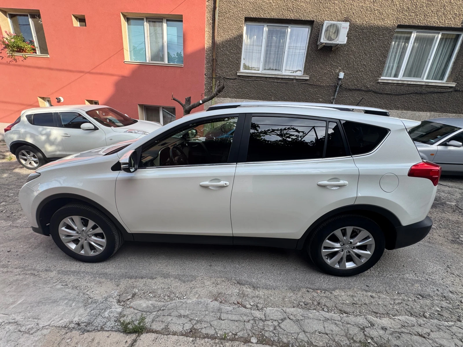 Toyota Rav4 2.2 D4D AWD - изображение 8
