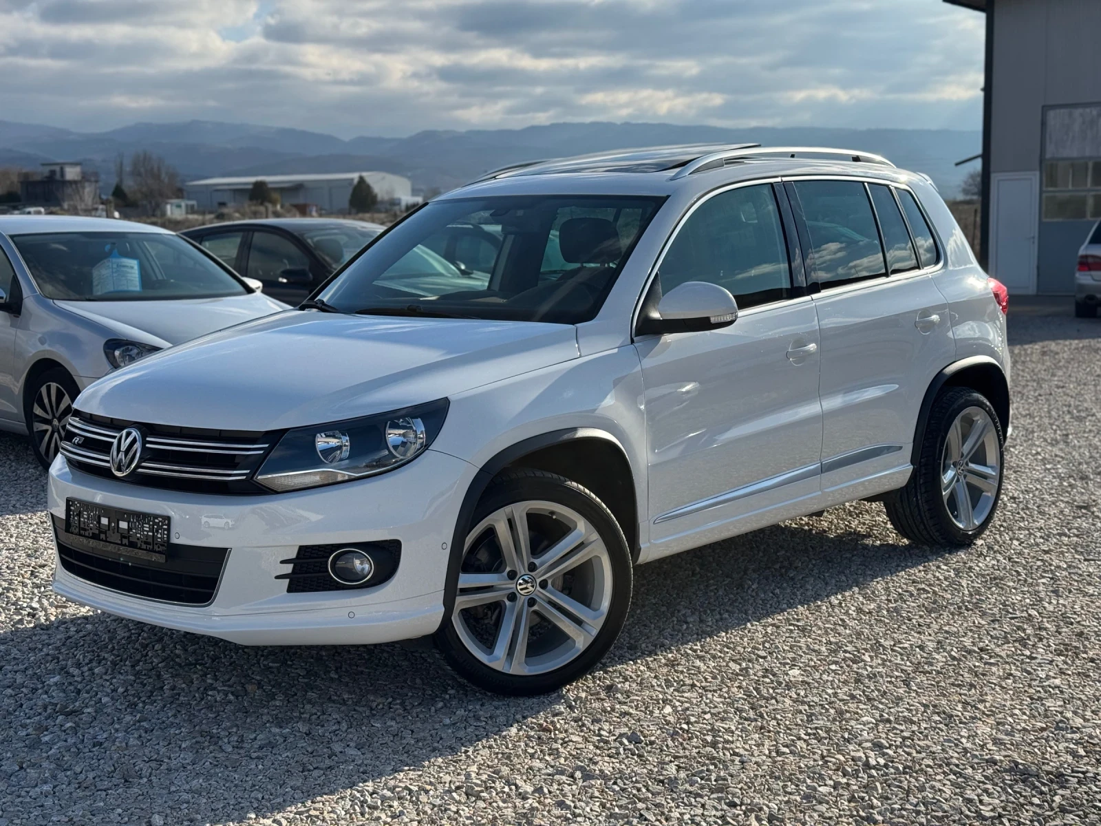 VW Tiguan R-line | Mobile.bg � ����������� 2