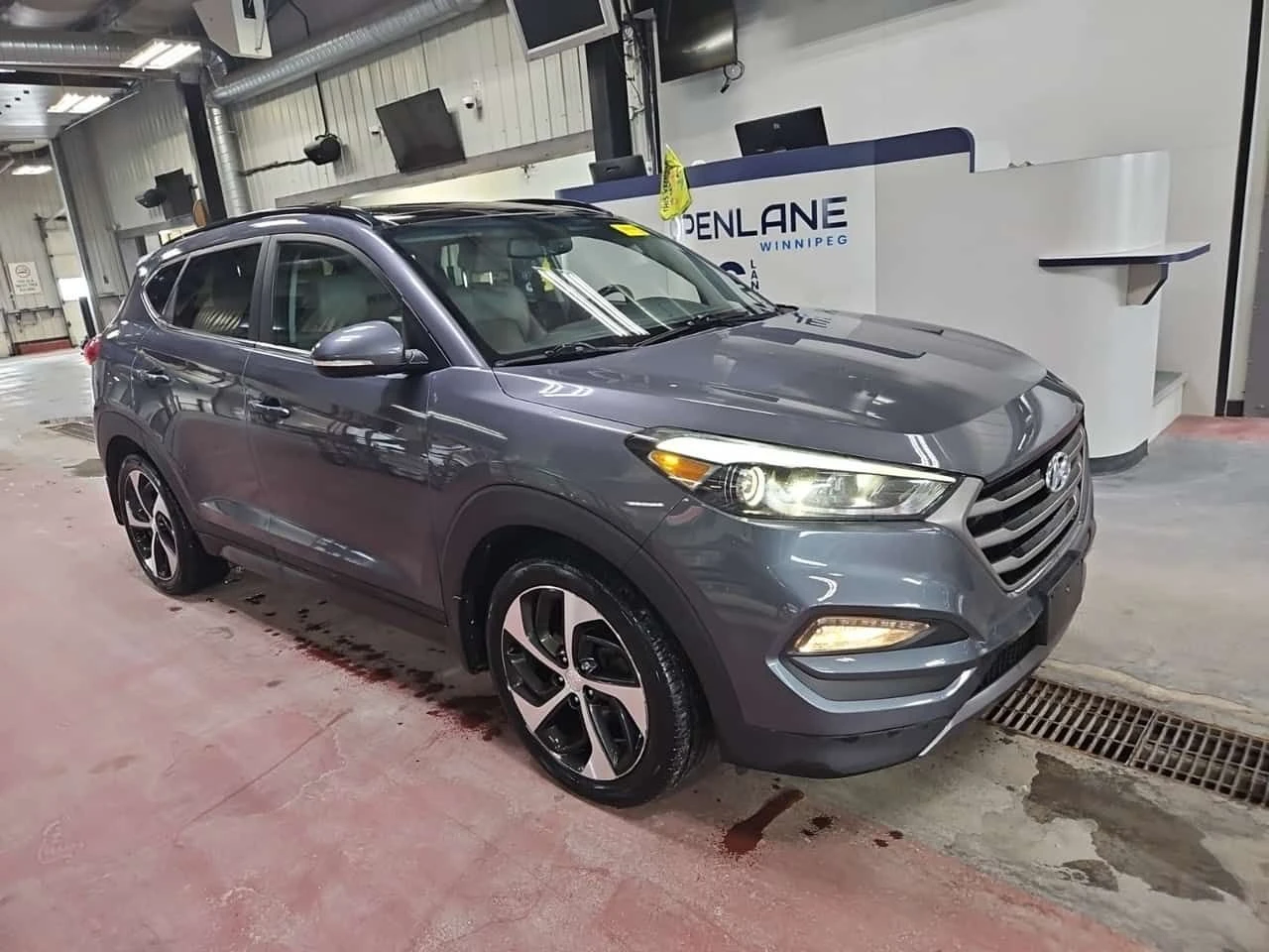 Hyundai Tucson  LIMITED| ��������| ��������| CARFAX | Mobile.bg � ����������� 2