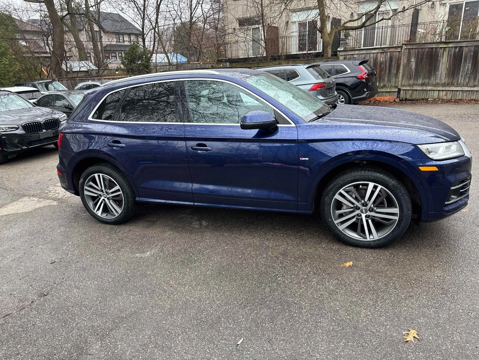 Audi Q5 TECHNIK РЕГИСТРАЦИЯ & ОБСЛУЖВАНЕ, снимка 4 - Автомобили и джипове - 54114627