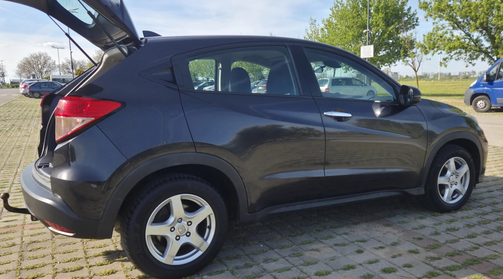 Honda Hr-v, снимка 4 - Автомобили и джипове - 54367332
