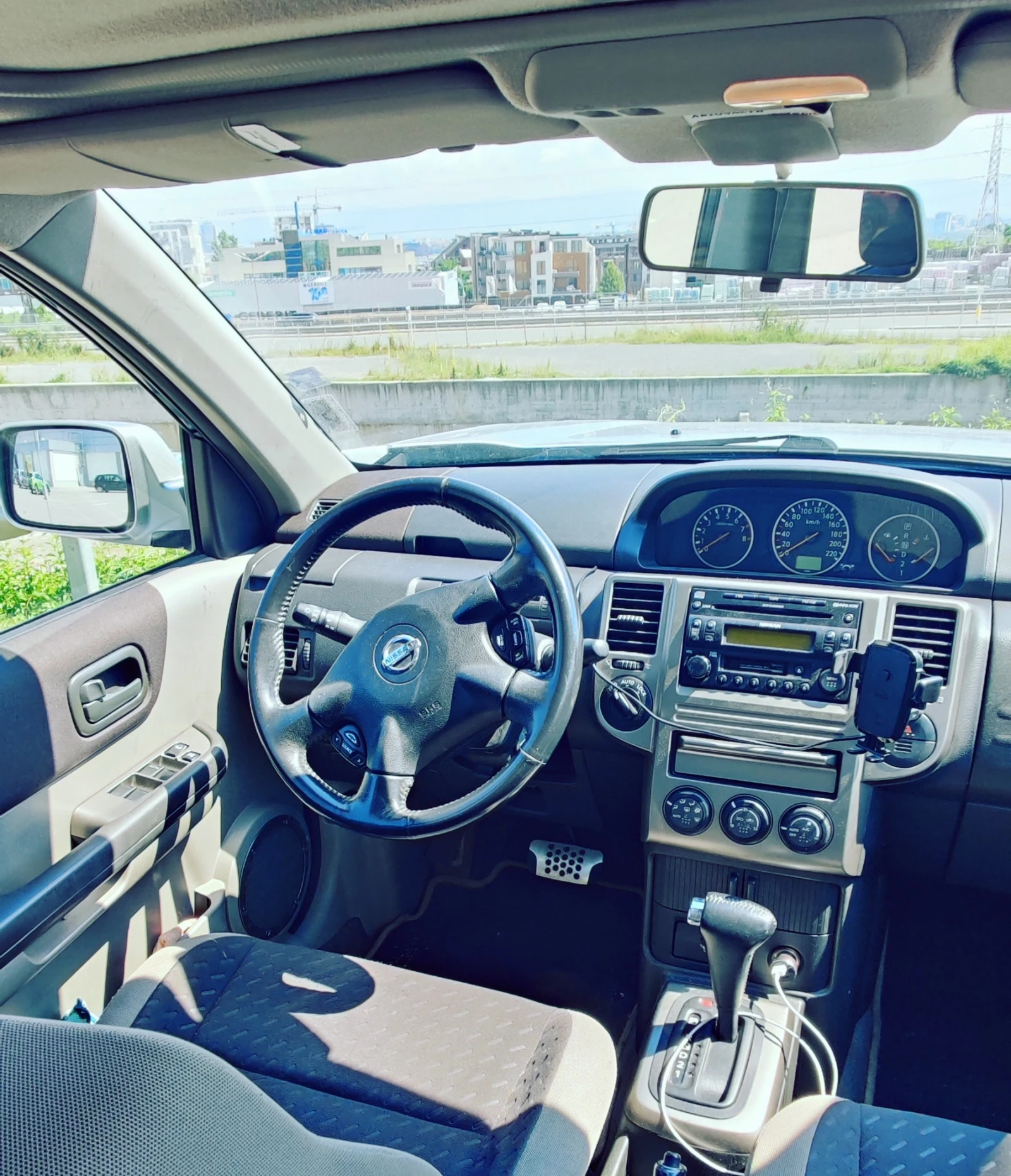 Nissan X-trail, снимка 7 - Автомобили и джипове - 54450645
