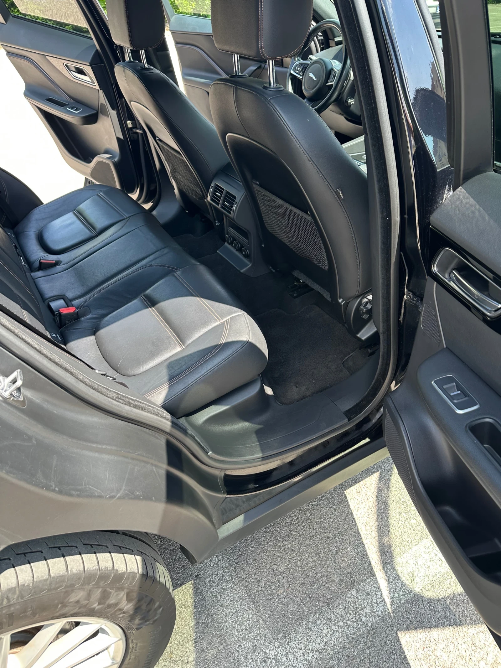 Jaguar F-PACE 2.0d PRESTIGE, снимка 13 - Автомобили и джипове - 54807468