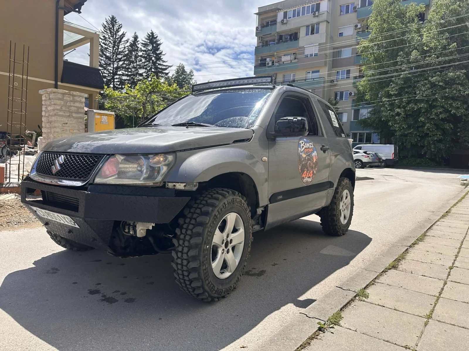 Suzuki Grand vitara 1.9, снимка 5 - Автомобили и джипове - 54962407