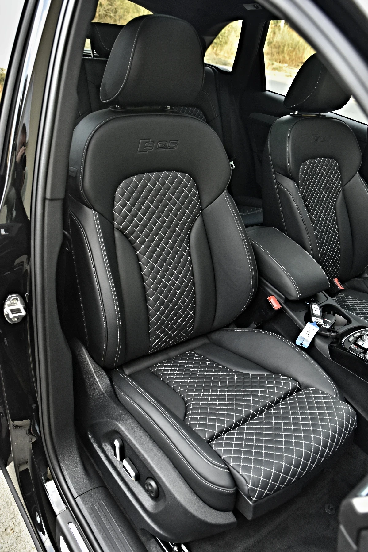 Audi SQ5 3.0TDI COMPETITION PLUS340h.p S-LINE RS-SITZE 20RS, снимка 14 - Автомобили и джипове - 55911886