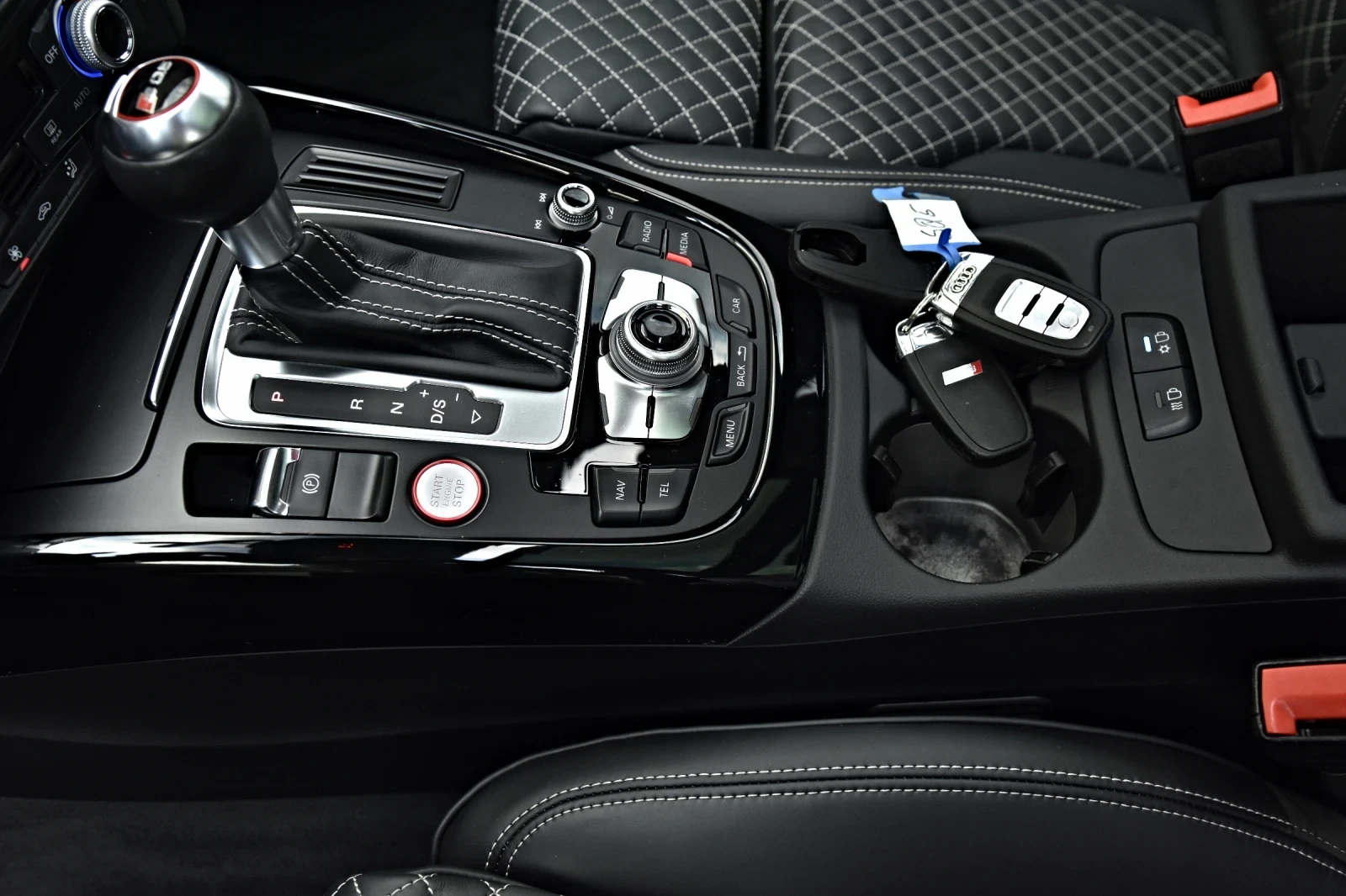 Audi SQ5 3.0TDI COMPETITION PLUS340h.p S-LINE RS-SITZE 20RS, снимка 13 - Автомобили и джипове - 55911886