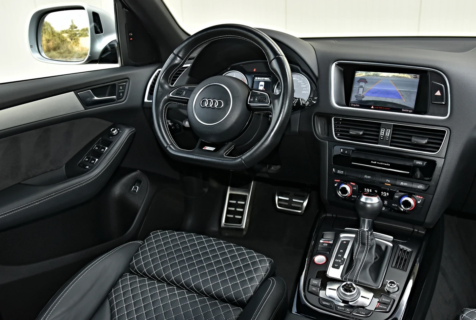 Audi SQ5 3.0TDI COMPETITION PLUS340h.p S-LINE RS-SITZE 20RS, снимка 10 - Автомобили и джипове - 55911886
