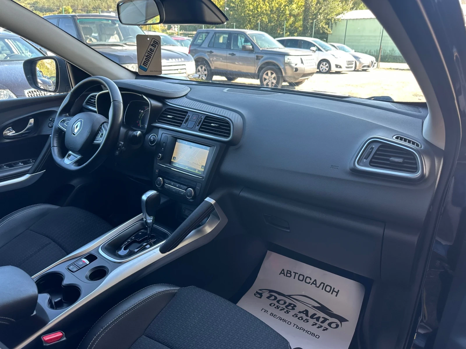 Renault Kadjar 1.5DCI-110к.с-АВТОМАТИК-ЛЕД-НАВИ-КОЖА, снимка 14 - Автомобили и джипове - 55974028