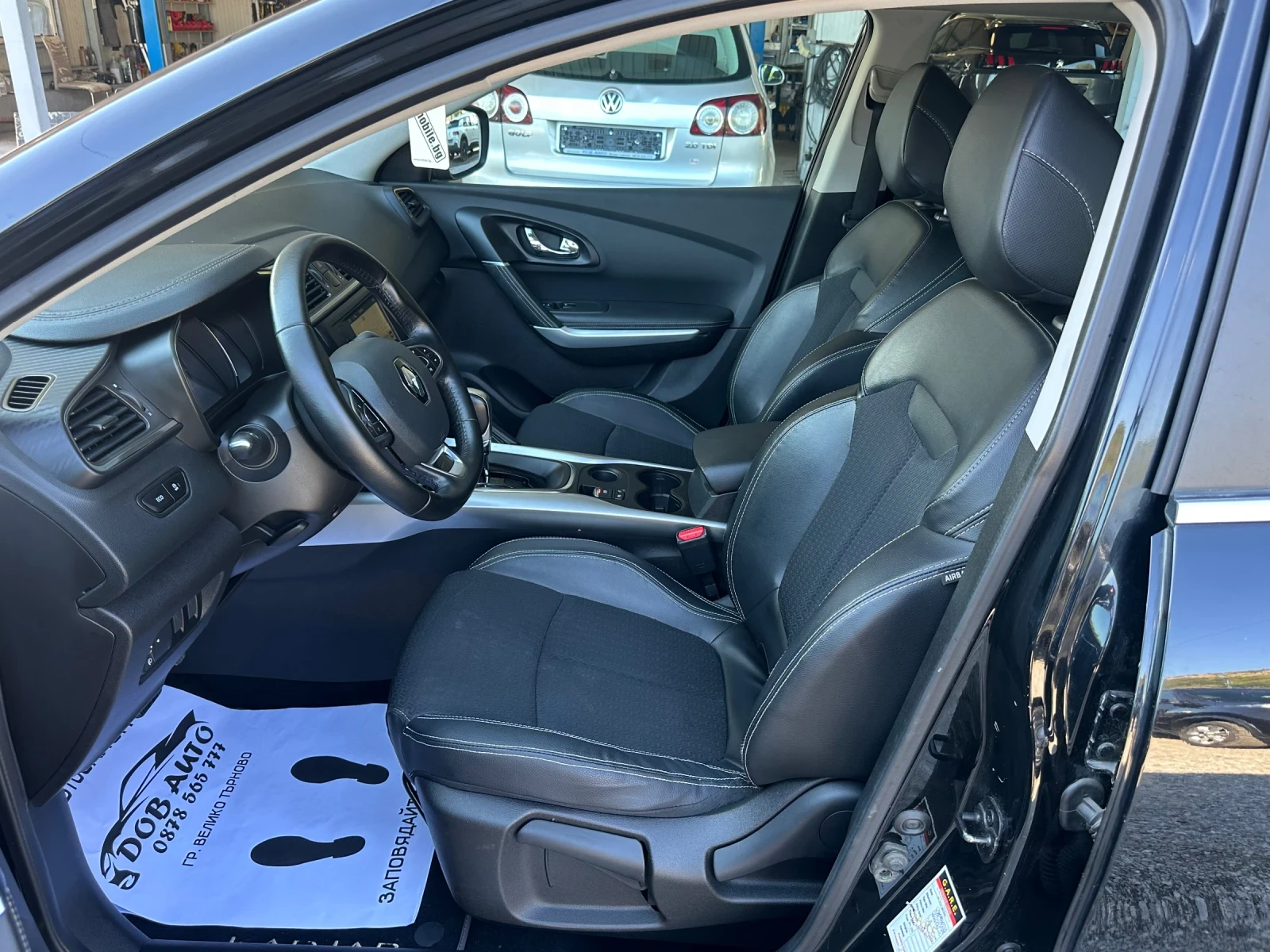Renault Kadjar 1.5DCI-110к.с-АВТОМАТИК-ЛЕД-НАВИ-КОЖА, снимка 11 - Автомобили и джипове - 55974028