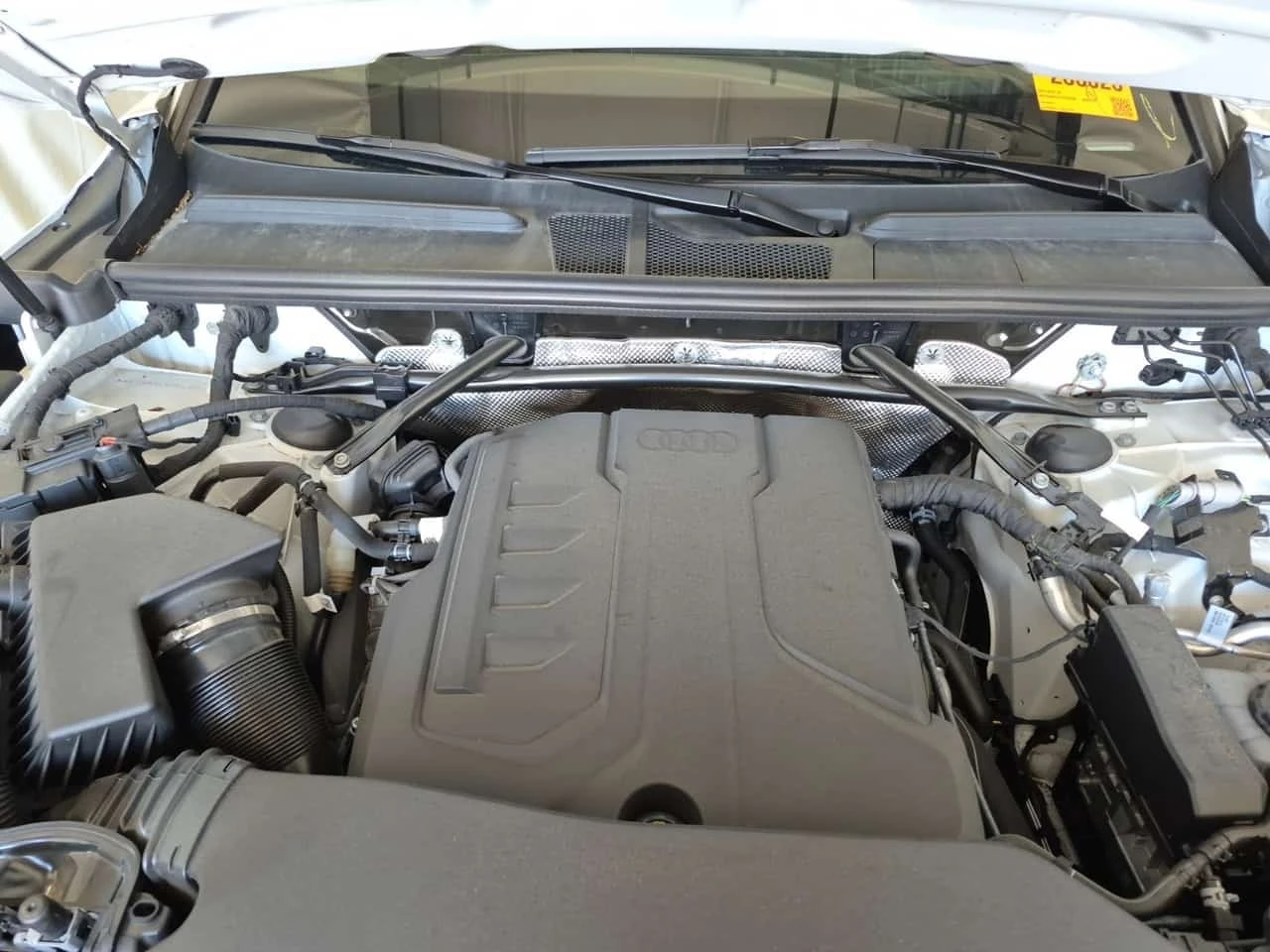 Audi Q5 2.0 TFSI| 360| HUD| 2 КЛЮЧА| , снимка 16 - Автомобили и джипове - 56307612