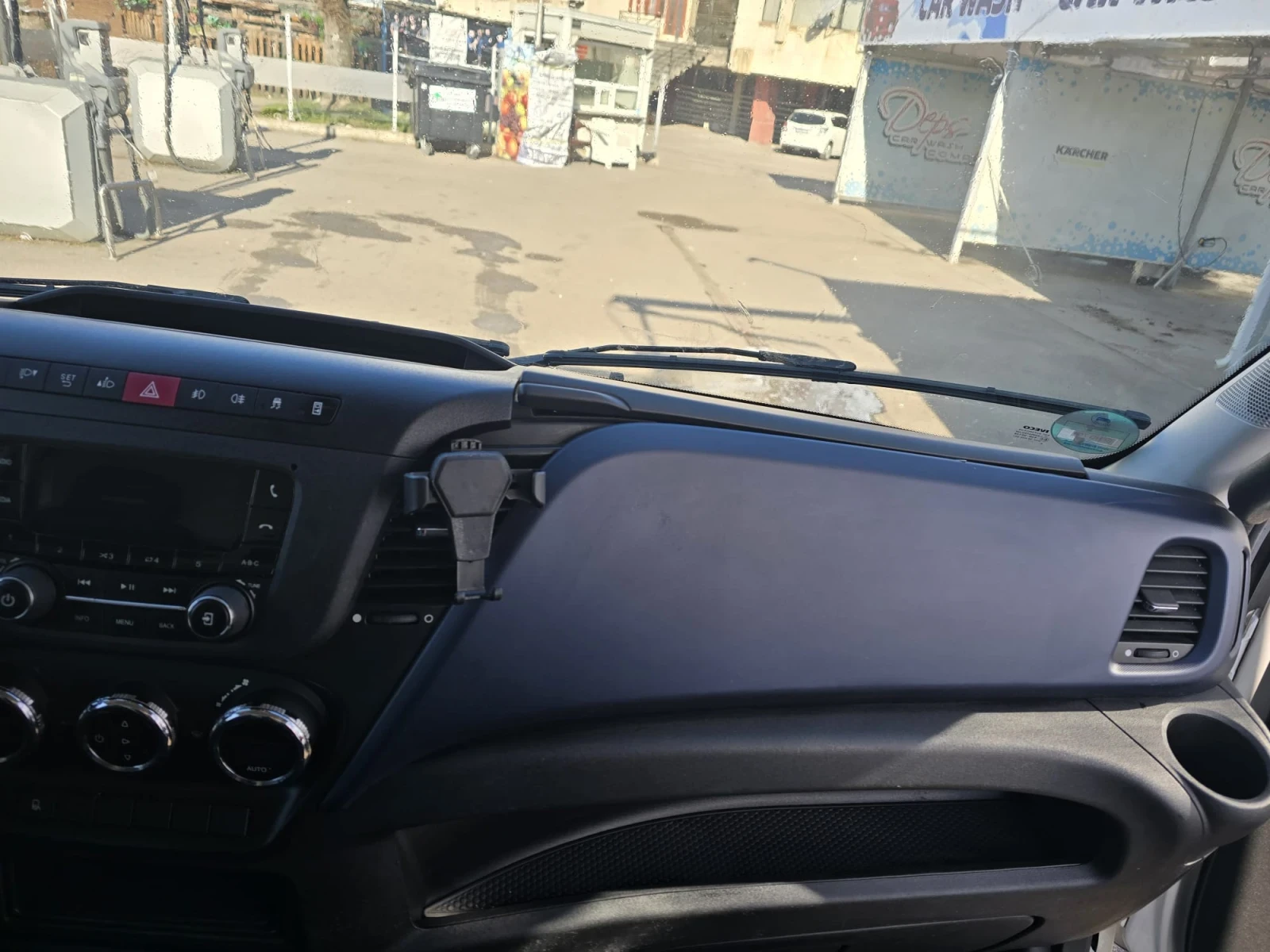 Iveco Daily Автомат, снимка 9 - Бусове и автобуси - 54990639