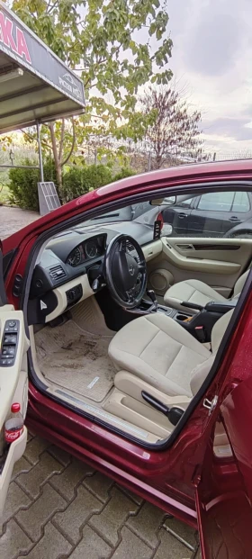 Mercedes-Benz A 200, снимка 8