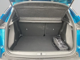 Peugeot 2008 GT 1.2 PureTech 130 EAT8 EURO 6.4, снимка 9