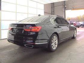 BMW 740 XDRIVE* ВАКУУМ* HARMON* KARDON* , снимка 2