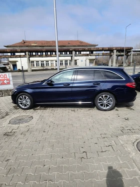 Mercedes-Benz C 350 Премиум Изпълнение Full Led, снимка 2