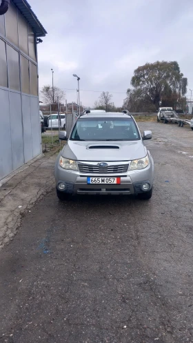 Subaru Forester 2.0 , снимка 1