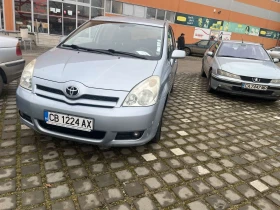 Toyota Corolla verso 2.2 D, снимка 4