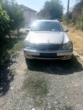 Обява за продажба на Mercedes-Benz 220 ~5 000 лв. - изображение 1 | Auto.bg Обява за продажба на Mercedes-Benz 220 ~5 000 лв. - изображение 1