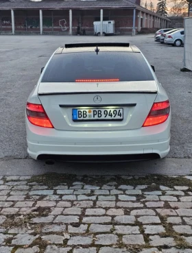 Mercedes-Benz C 180 Avantgarde | AMG pack| Кожен Салон| Navi| Панорама, снимка 4