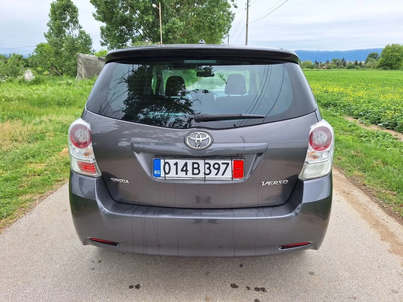 Toyota Verso 2.0* D-4D* 126кс.* KEYLESS, снимка 4 - Автомобили и джипове - 45530806