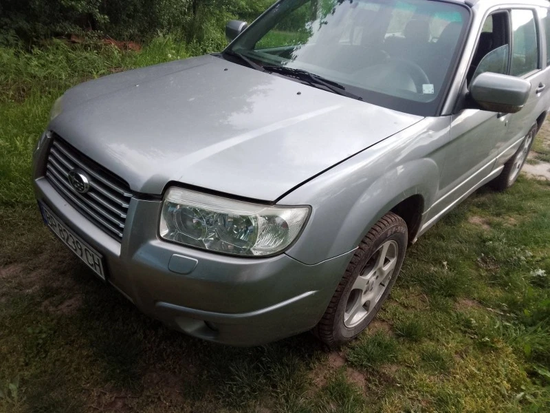 Subaru Forester, снимка 9 - Автомобили и джипове - 46180597