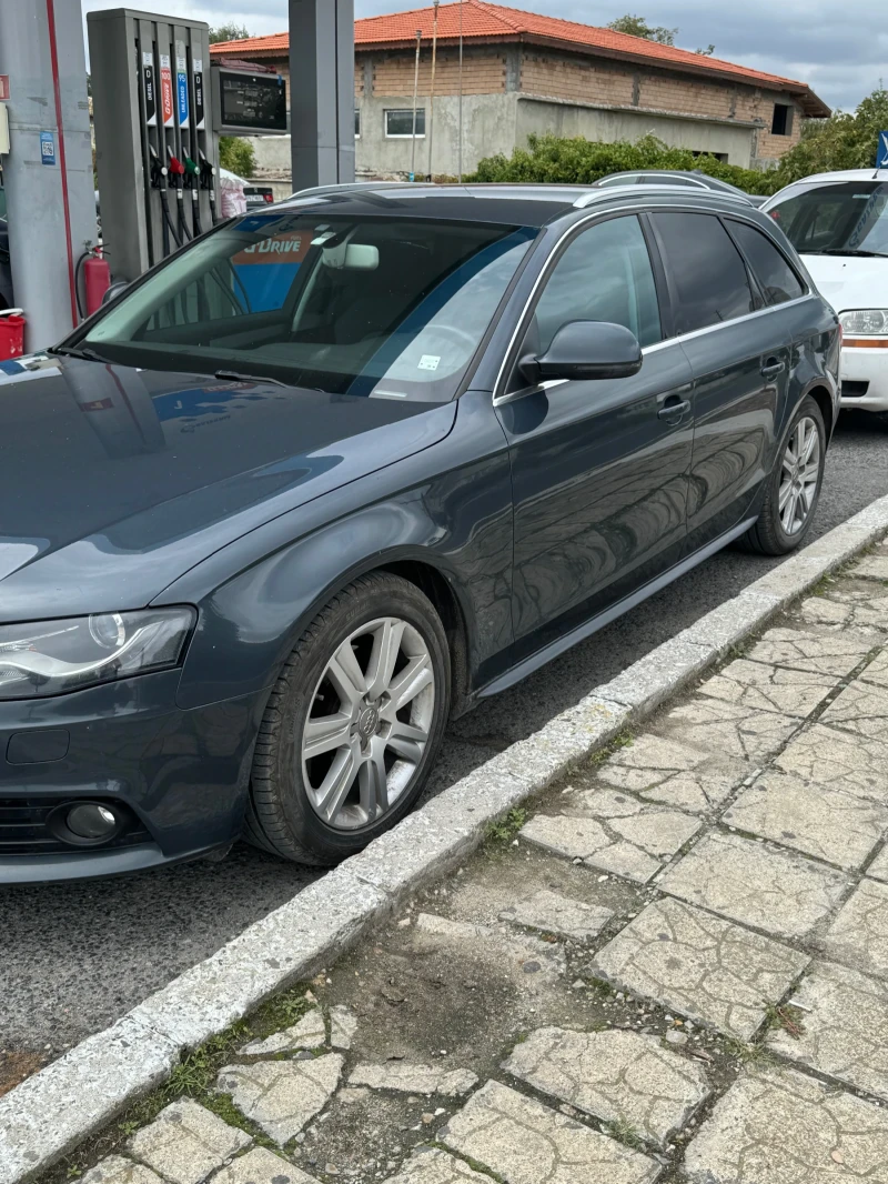 Audi A4, снимка 2 - Автомобили и джипове - 47303634